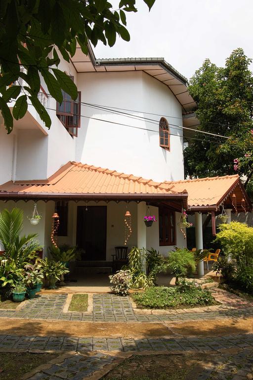 Hanthana Jungle View Holiday Home Kandy Exterior foto